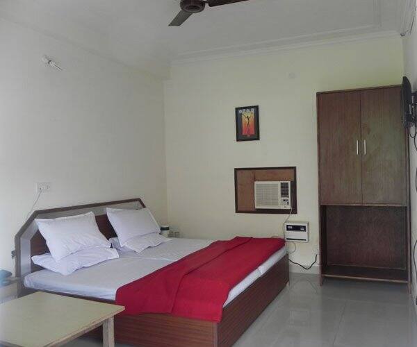 Hotel Pushpdeep Grand, Rudraprayag 5